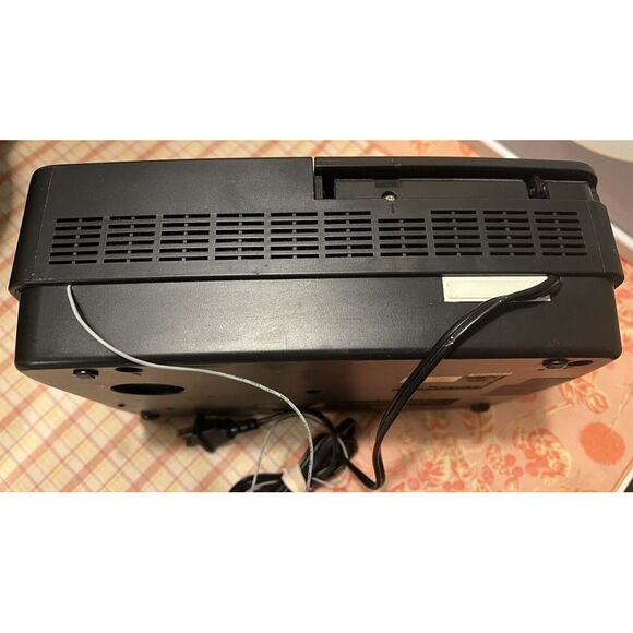 Sony CD Player Alarm Clock Radio ICF-CD810 Black Tested & Working 90s - Picture 5 of 6